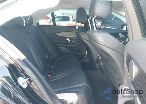 2016 Mercedes-Benz C 300 4Matic/Luxury 4Matic/Sport 4Matic из США, поврежденный, VIN 55SWF4KB2GU173916